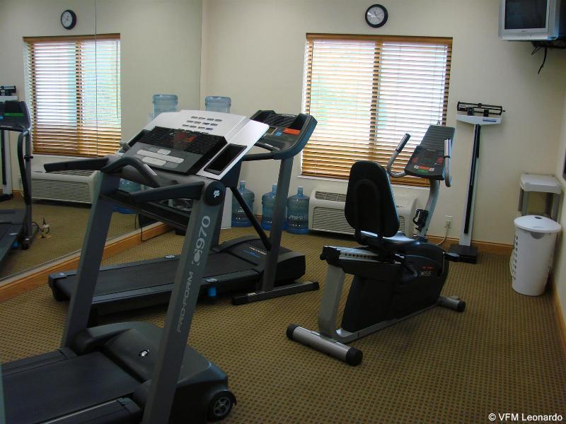 Holiday Inn Express Hotel & Suites Elkhart-South Екстер'єр фото